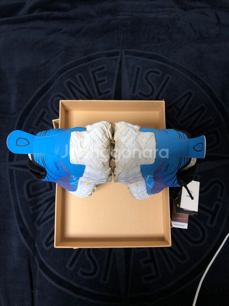 Norda x Ray Zahab 001 Azure--5