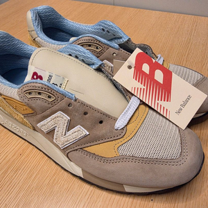 (남성)뉴발란스 998 샌드스톤 사이즈 255 (US