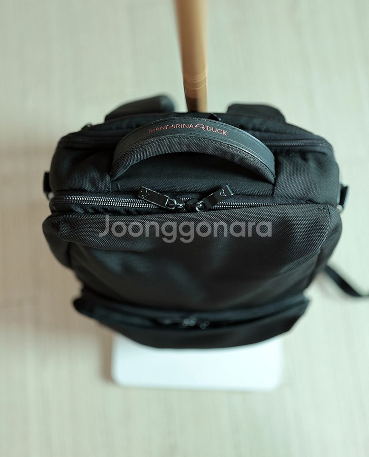 이탈리아 만다리나덕 백팩 공용--1