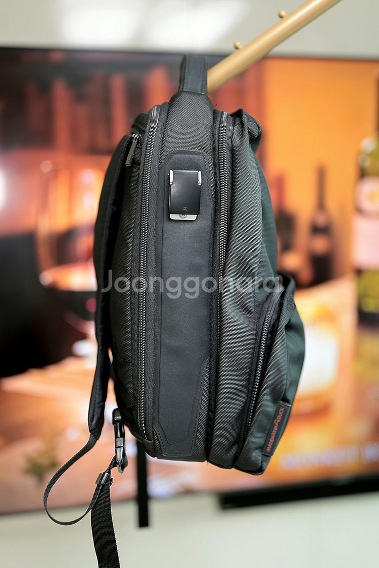 이탈리아 만다리나덕 백팩 공용--3