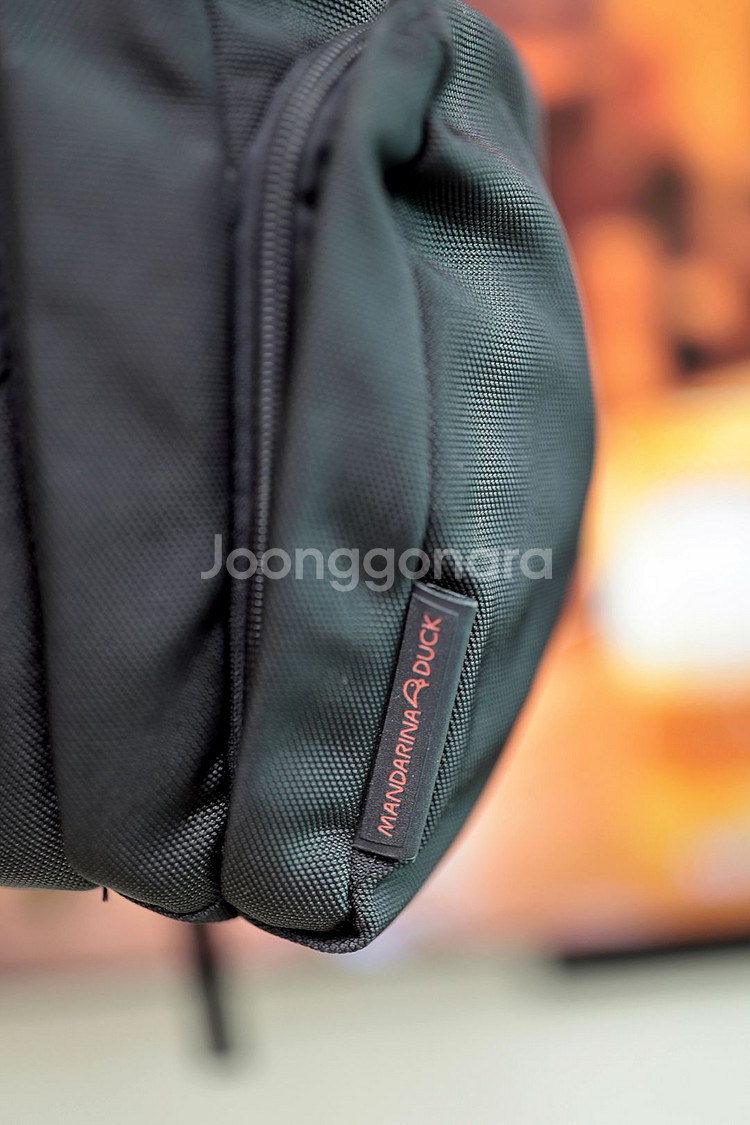 이탈리아 만다리나덕 백팩 공용--4