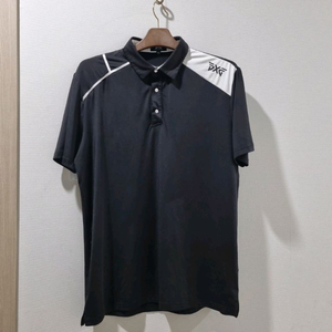 PXG 블랙/화이트 배색 반팔 카라티