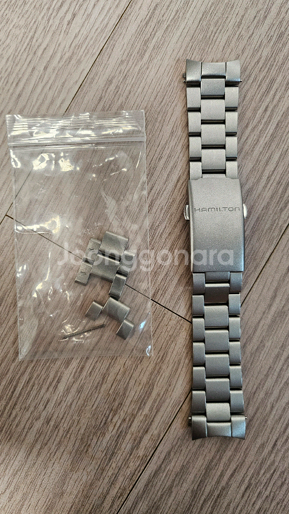 해밀턴 카키필드 쿼츠 38mm (25.08스탬핑)팝니다--3