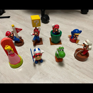 맥도날드 해피밀 슈퍼마리오 팝니다