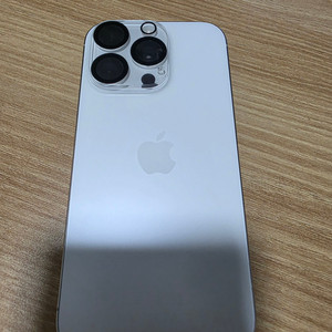아이폰 16프로 128GB 화이트 S급 팝니다
