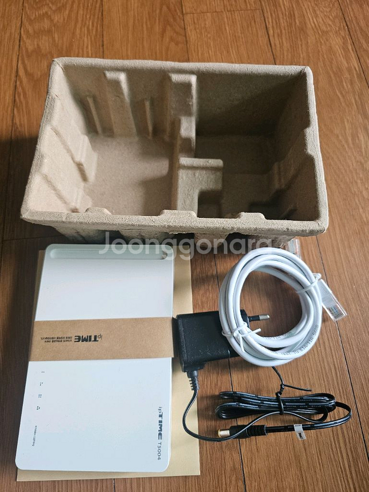 미사용 t5004 공유기 팝니다--0