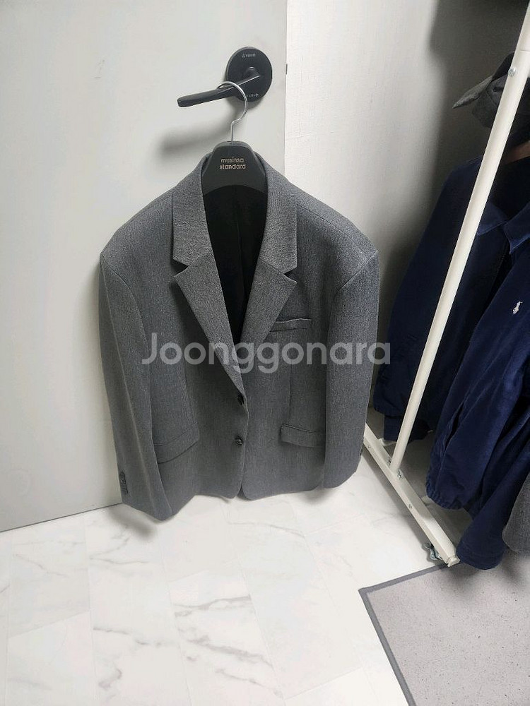 무탠다드 그레이 셋업 2XL 36사이즈 팝니다--0