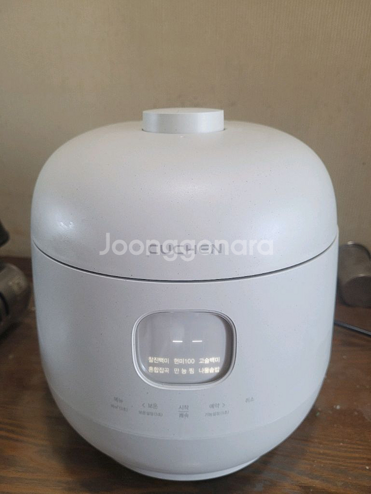 수원 쿠첸 풀스텐 밥솥6인용 팝니다--0