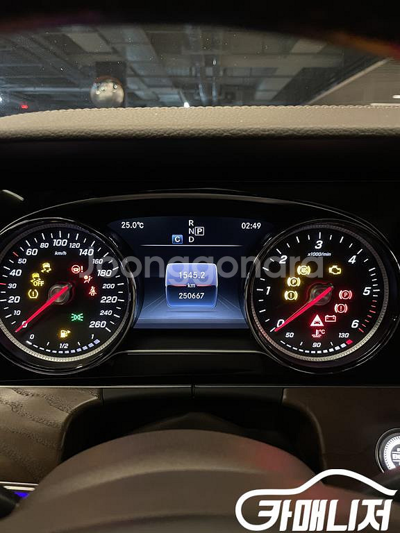 [벤츠]E-클래스 W213 E220d 4MATIC 익스--7
