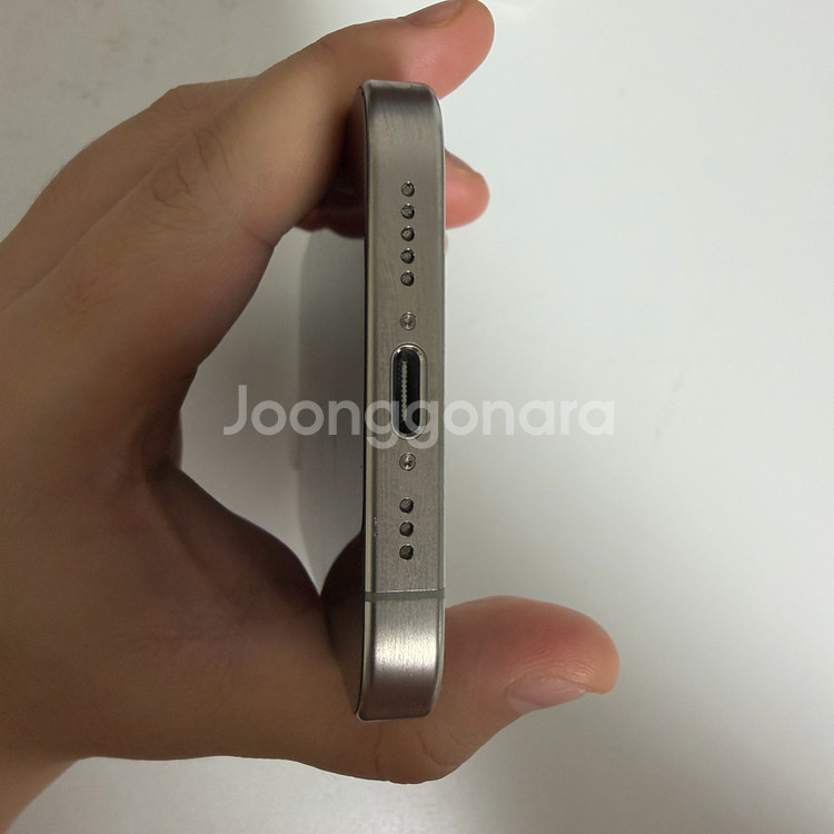 아이폰 15 프로 내추럴티타늄 128GB 배터리 89%--5