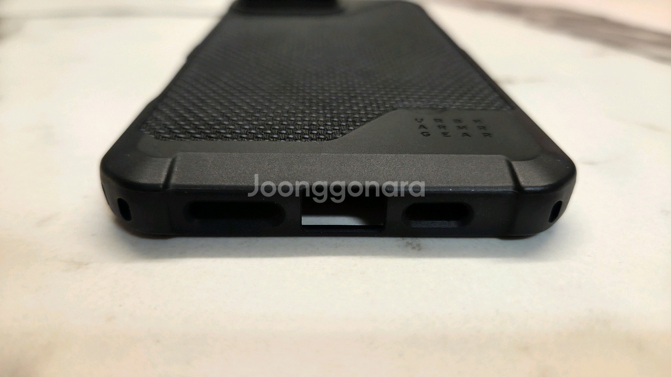 UAG 메트로폴리스 LT맥세이프 아이폰16프로맥스케이스--2