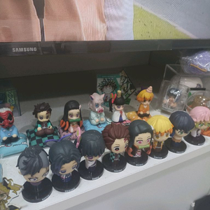 귀칼 공식 굿즈 연락주세여 이미지