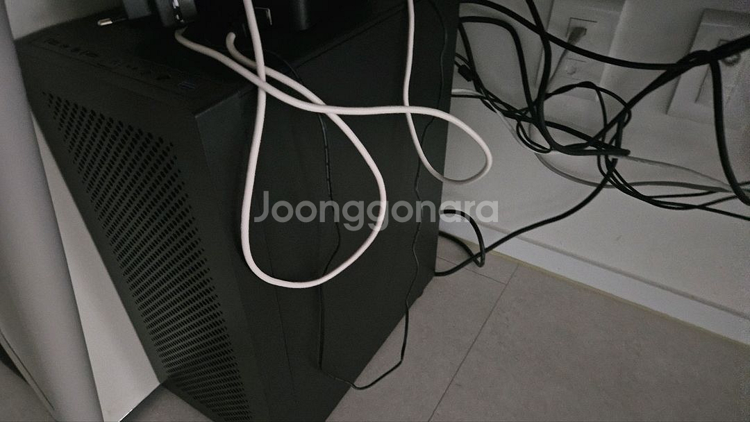 and 7600 본체--0