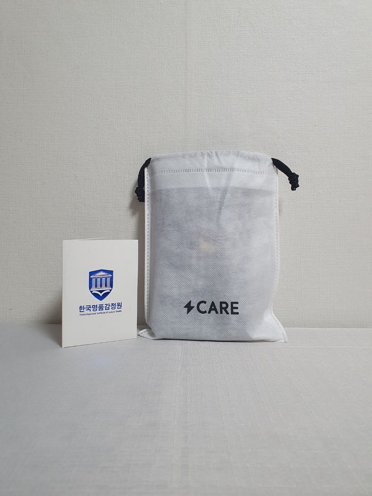 루이비통 토뤼옹 카피쉰 장지갑 정품감정소견서 포함--6