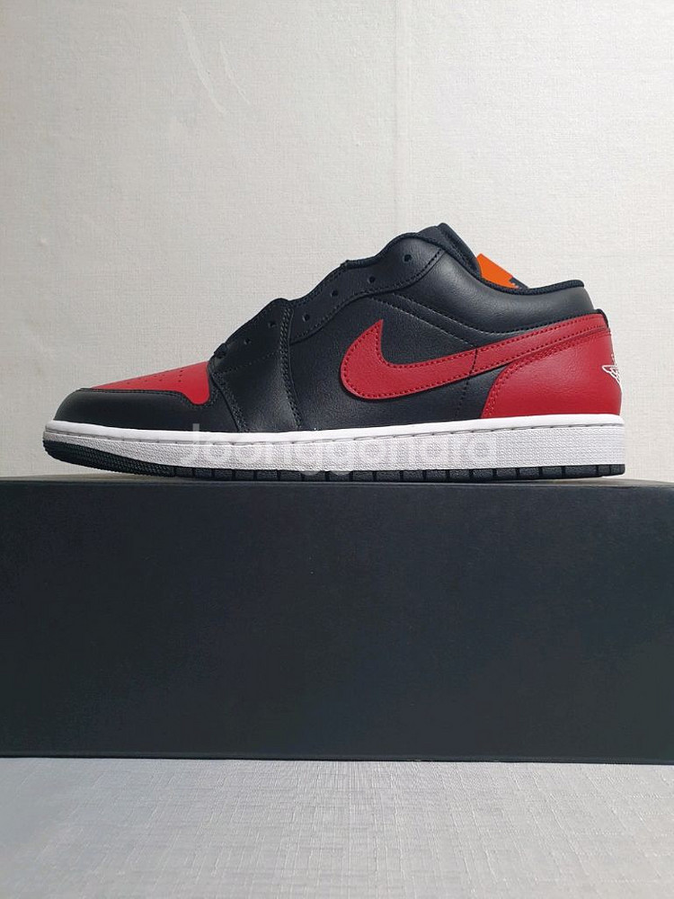 [ 새상품 / 정품 ] 300mm 나이키 에어조던1--1