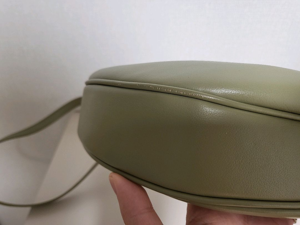 엘바테게브 오스트라 미니백 크로스백 세이지(카키)컬러 이미지