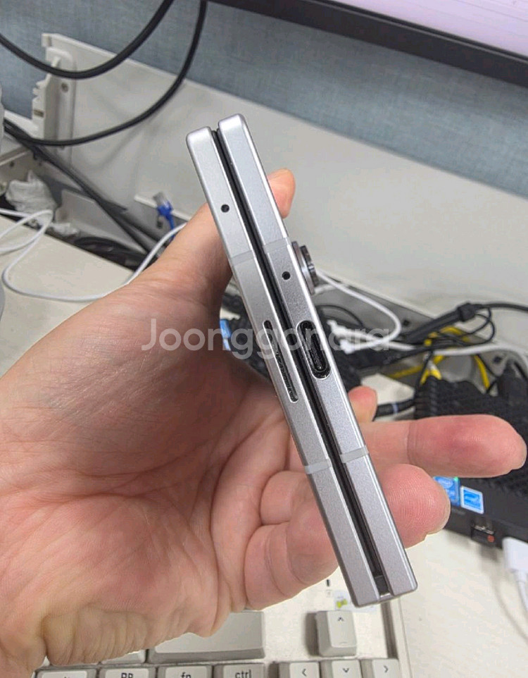 갤럭시 폴드7 512GB 실버 자급제 1개월 사용--6