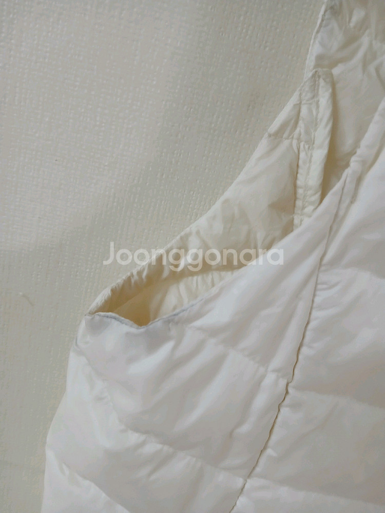 거위털 경량 조끼 베스트 패딩 95사이즈--1
