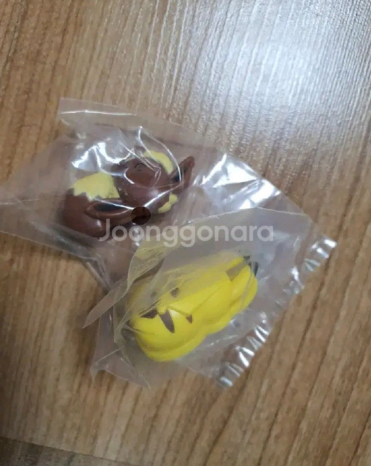 포켓몬 클립가챠 2종 (이브이, 피카츄)--0