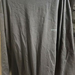 우영미 롱슬리브 티셔츠