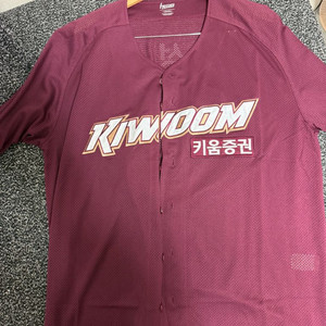 키움 히어로즈 송성문 선수 마킹 유니폼 팝니다