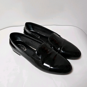 TODS 토즈 여성 블랙 유광 로퍼37사이즈(235)