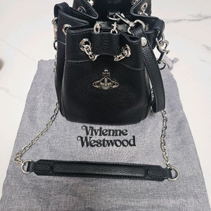 비비안웨스트우드 버킷백