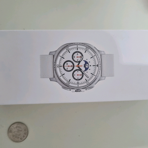 갤럭시워치8 클래식 46mm 화이트 미개공팝니다