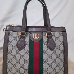 구찌 오피디아 스몰 토트백 (박스포함 거의새것)