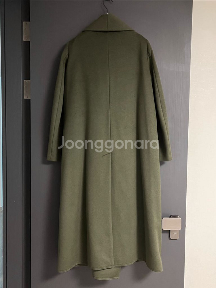 골든구스 롱코트--4