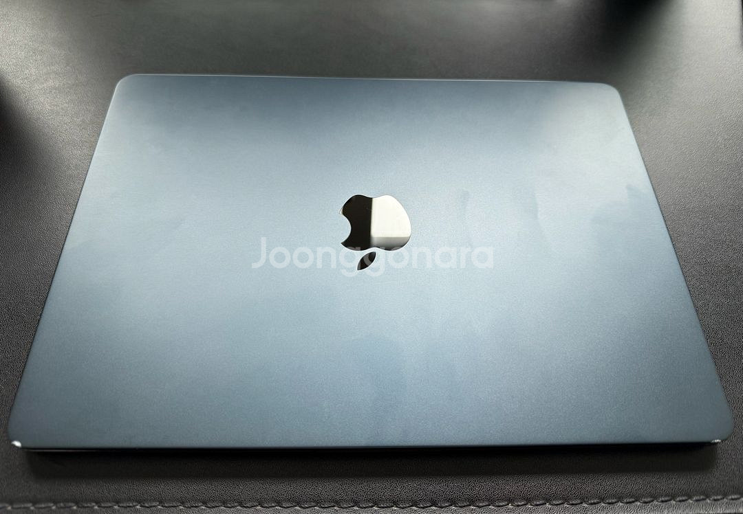 맥북 에어 M2 미드나이트 512gb 팝니다--0
