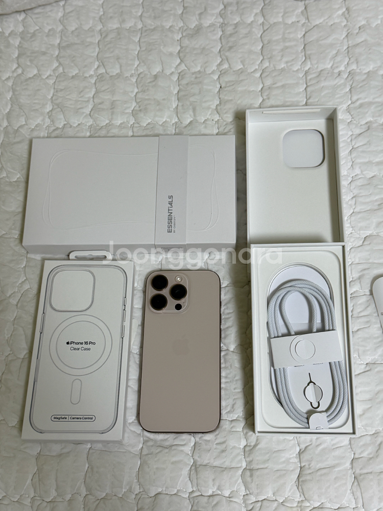 아이폰 16프로 데저트티타늄 1TB--0