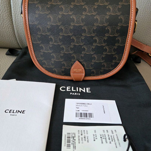 셀린느 미디엄 폴코백 + 정품 영수증
