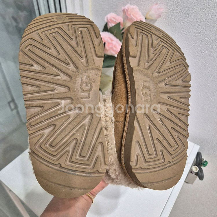 미국 어그 키즈부츠 200사이즈--4