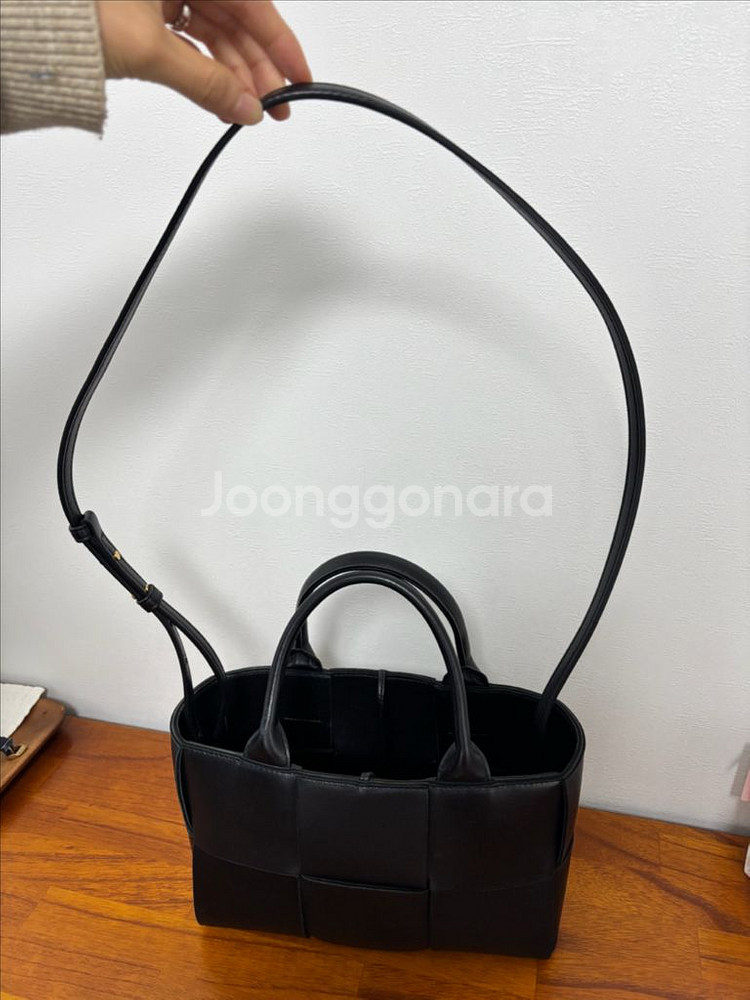 보테가베네타 아르코--0