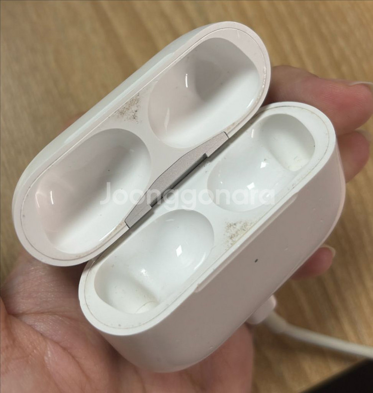 에어팟 프로2 8핀 본체--3