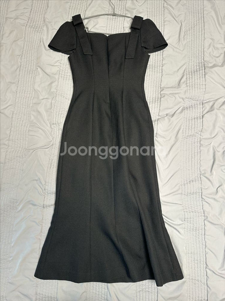 플로움 컵케이크 드레스 블랙 S 스몰사이즈--1