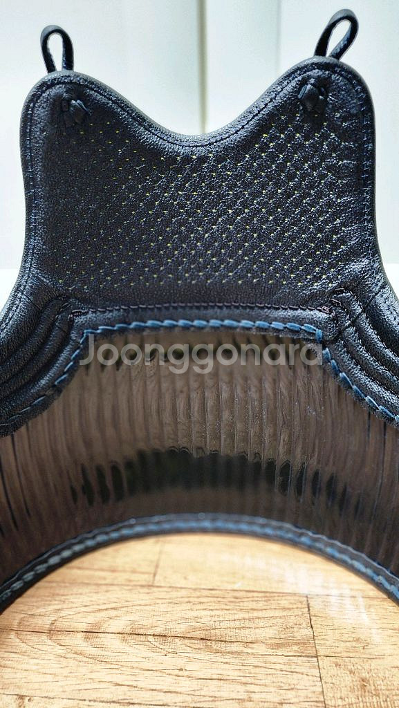 검도 일반 흑색유광 프라스틱 도 판매합니다--4