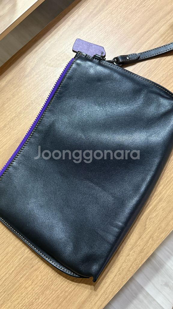 코치 디즈니 콜라보 클러치--3