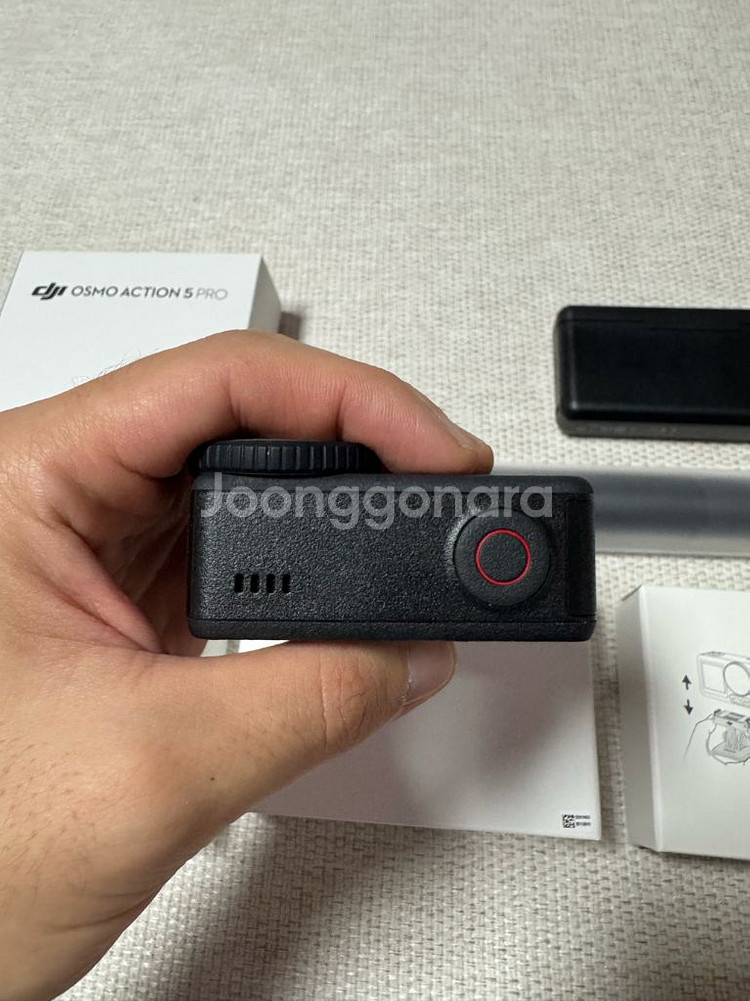 DJI 오즈모 액션5 프로 어드벤처 콤보 팝니다--5