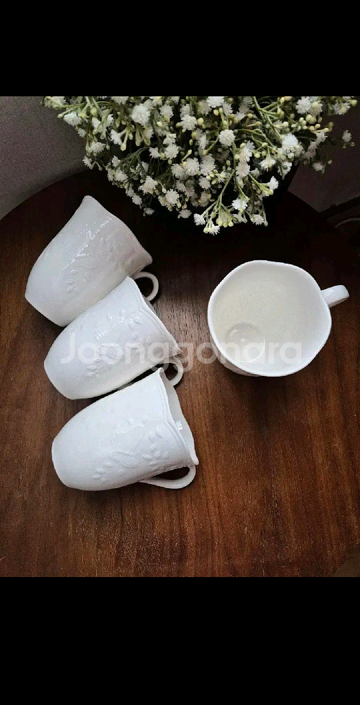 레녹스 메도우 화이트 머그4개,개당15000--2