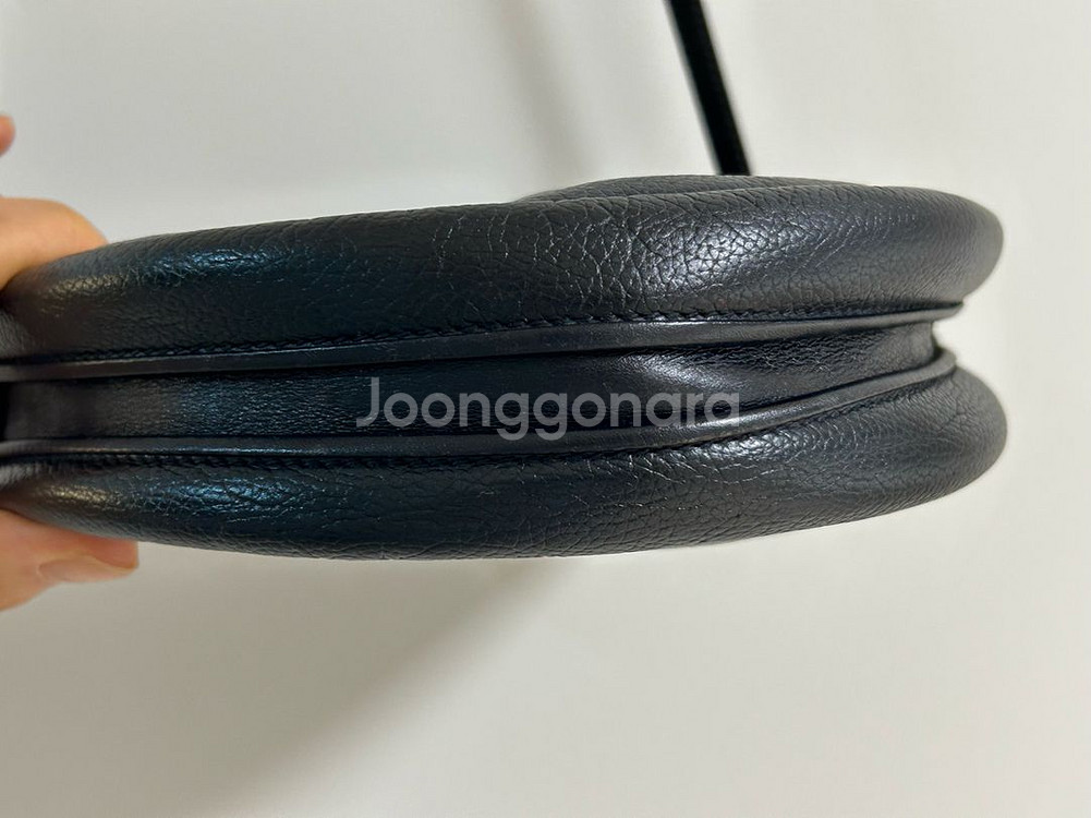 구찌 빈티지 원형백--9