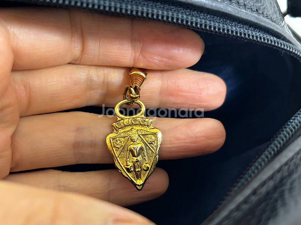 구찌 빈티지 원형백--8