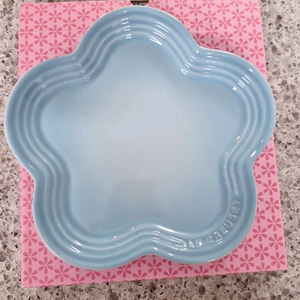 르크루제 플라워 접시 19cm. 세제품