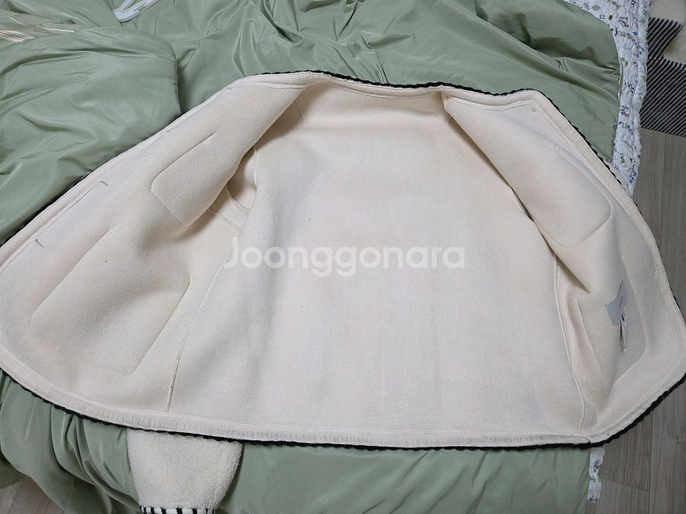 온앤온 양털 자켓--5