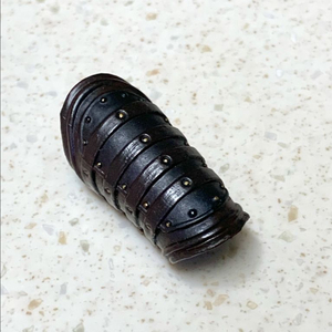 핫토이 MMS122 타이탄 페르세우스 한쪽 팔보호대