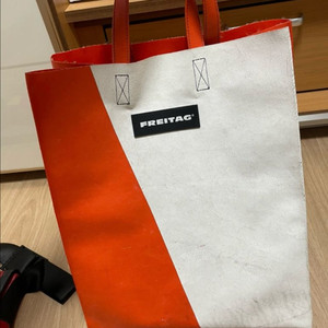 프라이탁 마이애미 바이스 쇼퍼백 (오렌지화이트)