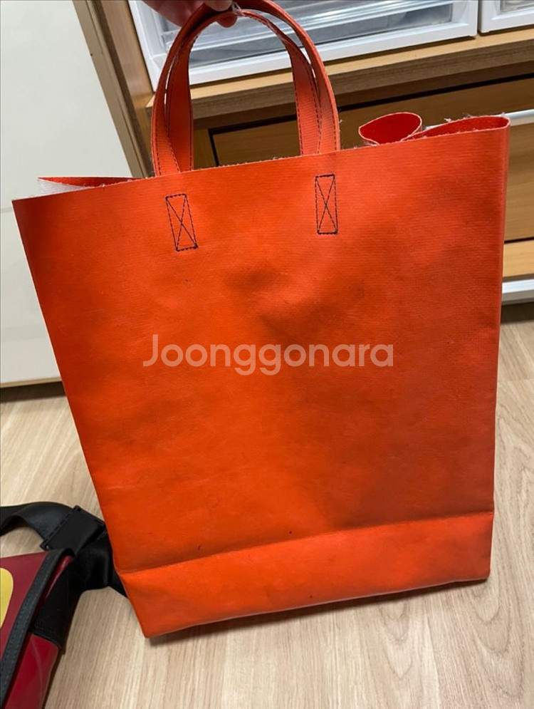 프라이탁 마이애미 바이스 쇼퍼백 (오렌지화이트)--1