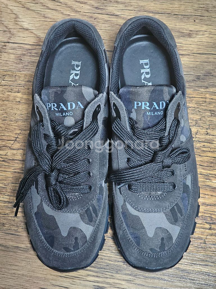 프라다 스니커즈 5.5 / 부테로 빈치 스웨이드 39--6