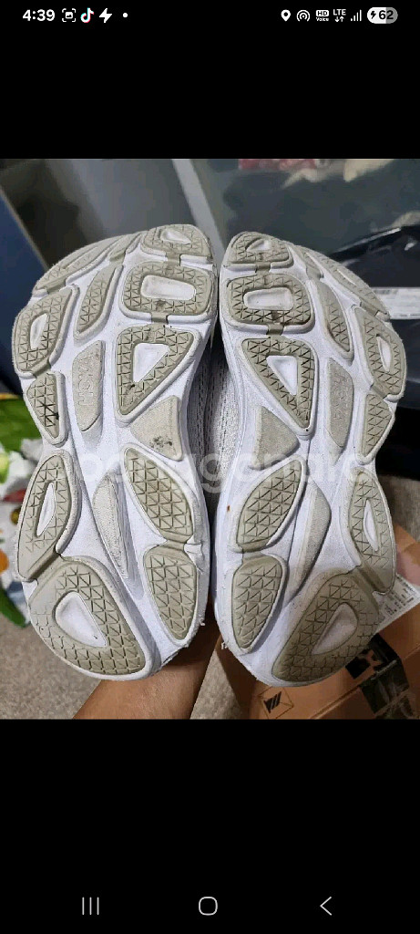 호카 본디8 255 와이드--4